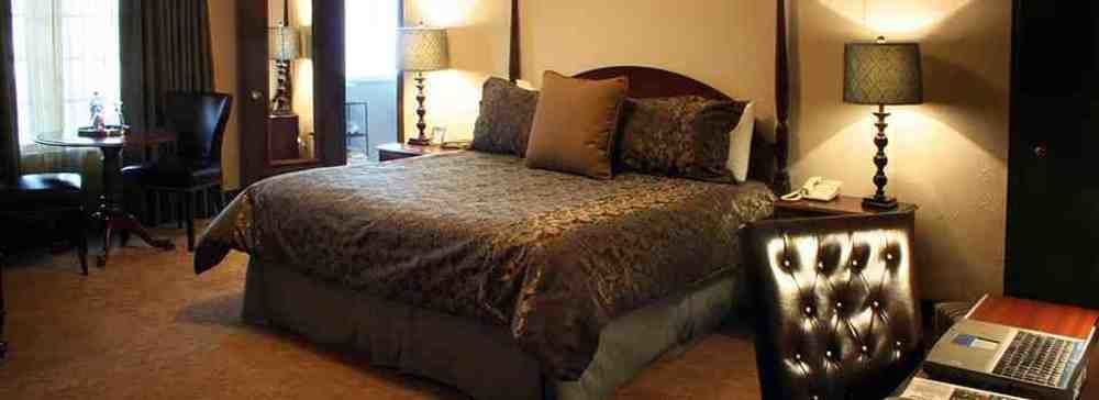 סנט צ'ארלס Hotel Baker מראה חיצוני תמונה